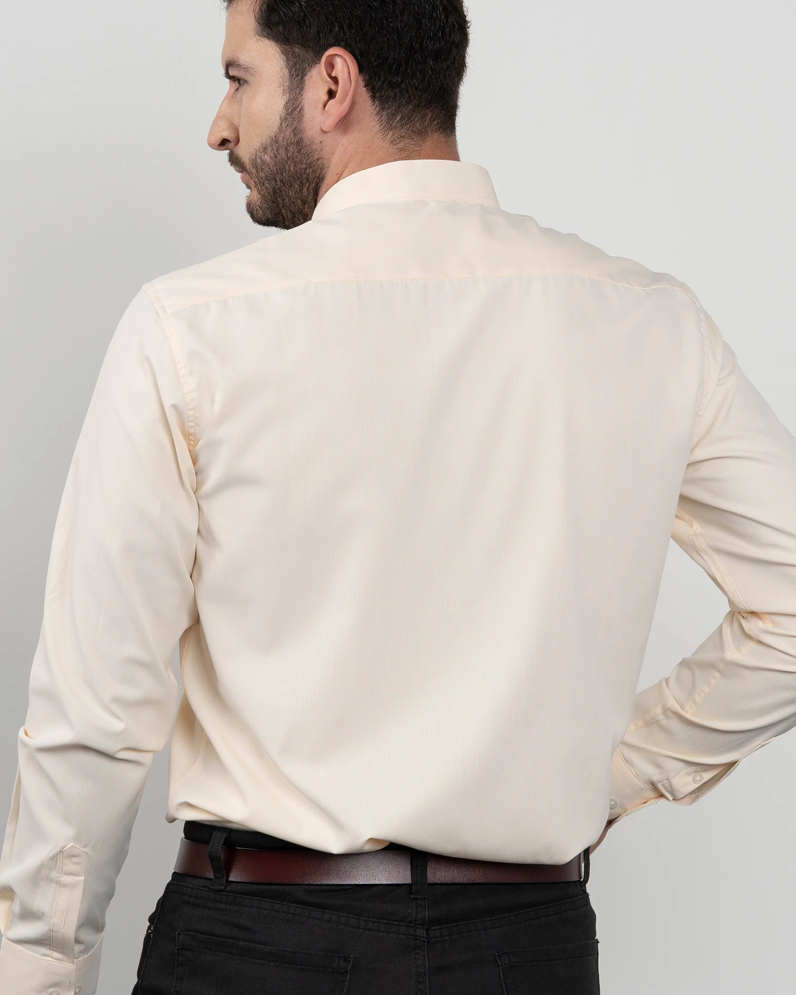 Camisa Amarilla Cuello Mao - Image 4