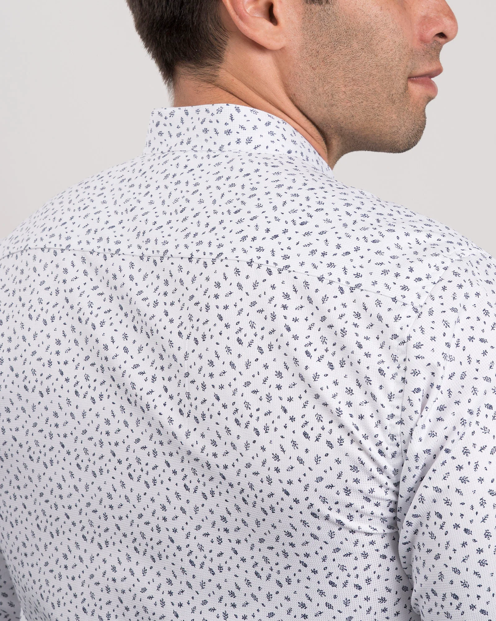Camisa Cuello Mao Blanca Print - Image 7