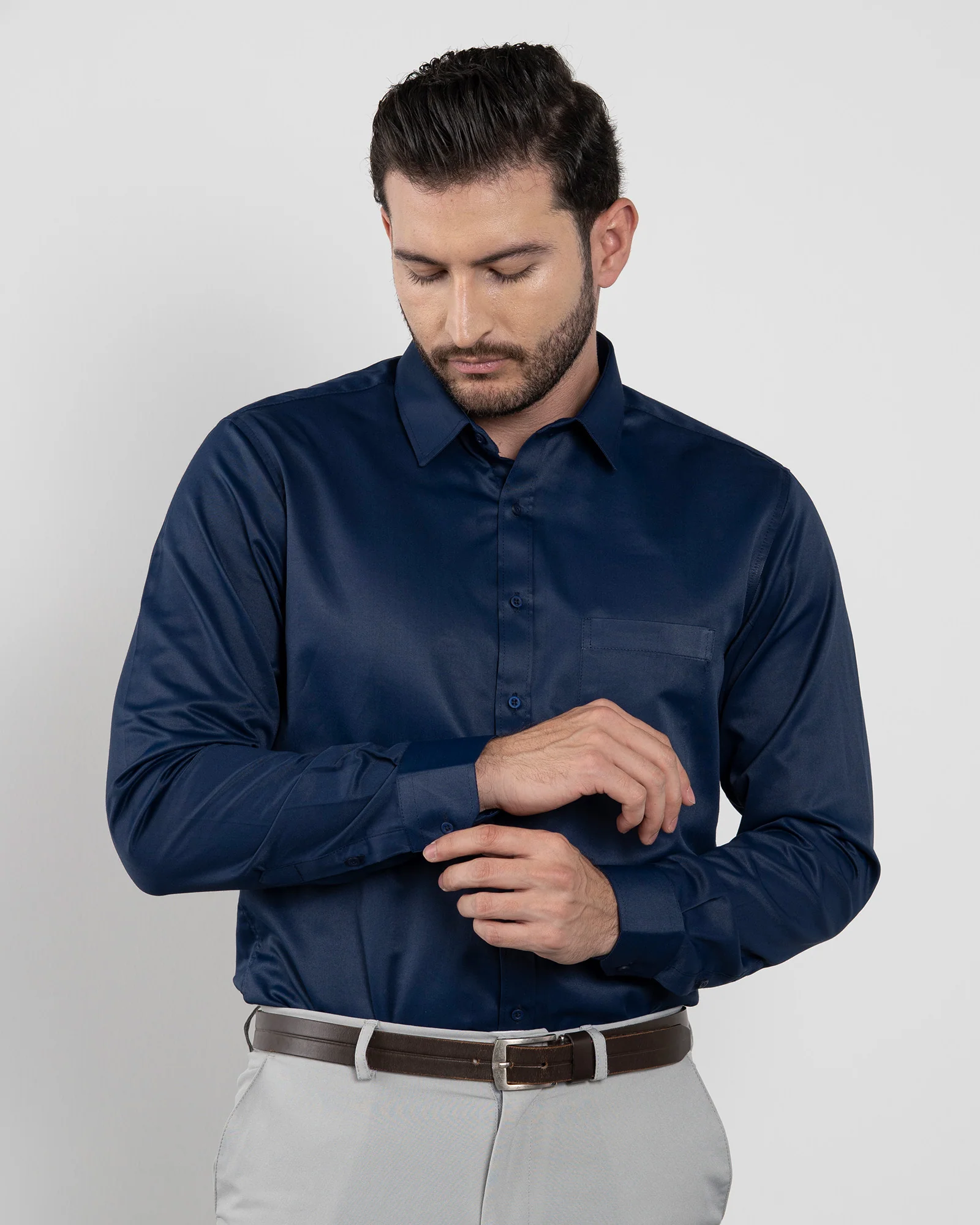 Camisa Formal Satín Azul Oscura - Image 4