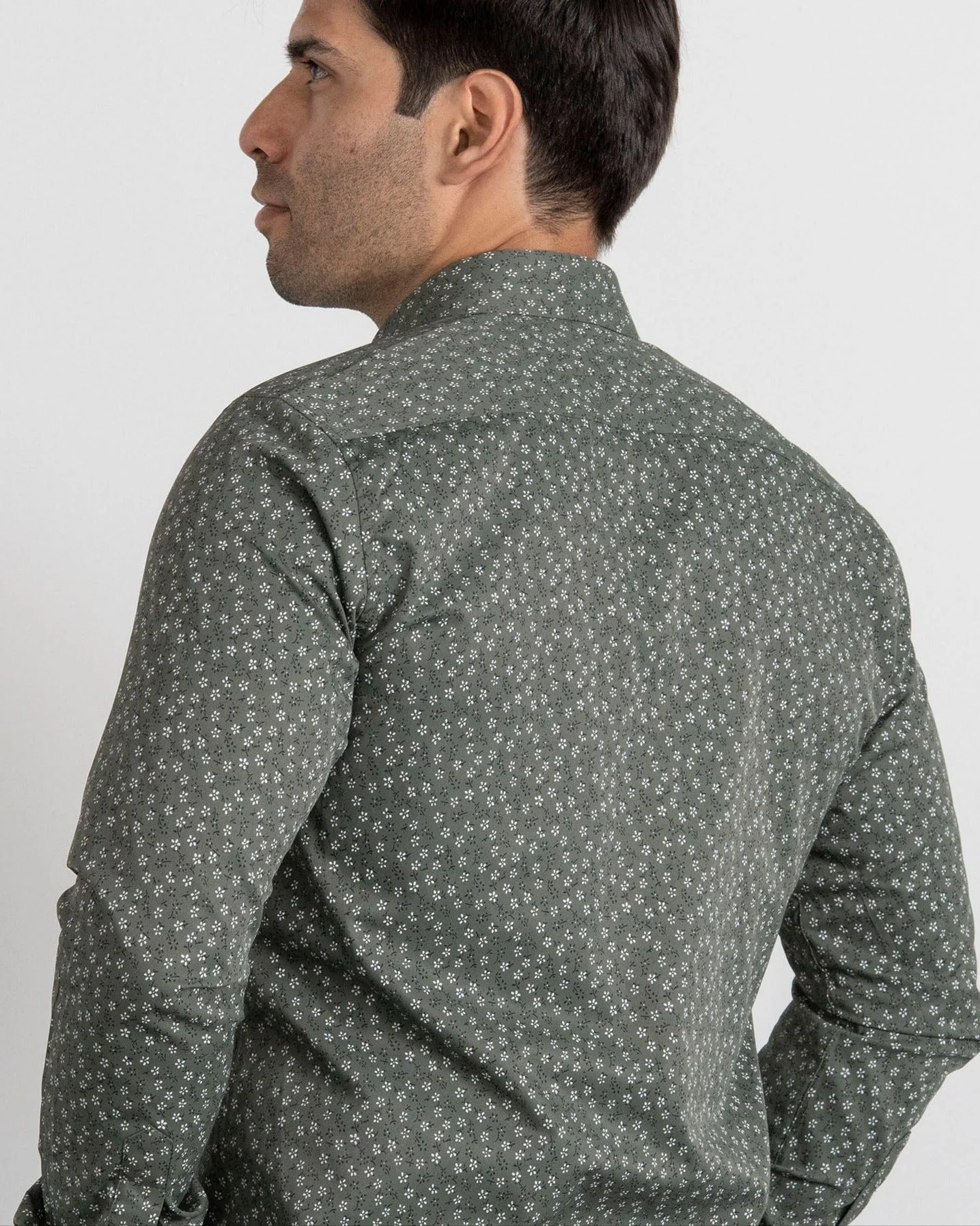 Camisa Print Flores Verde Militar - Image 4