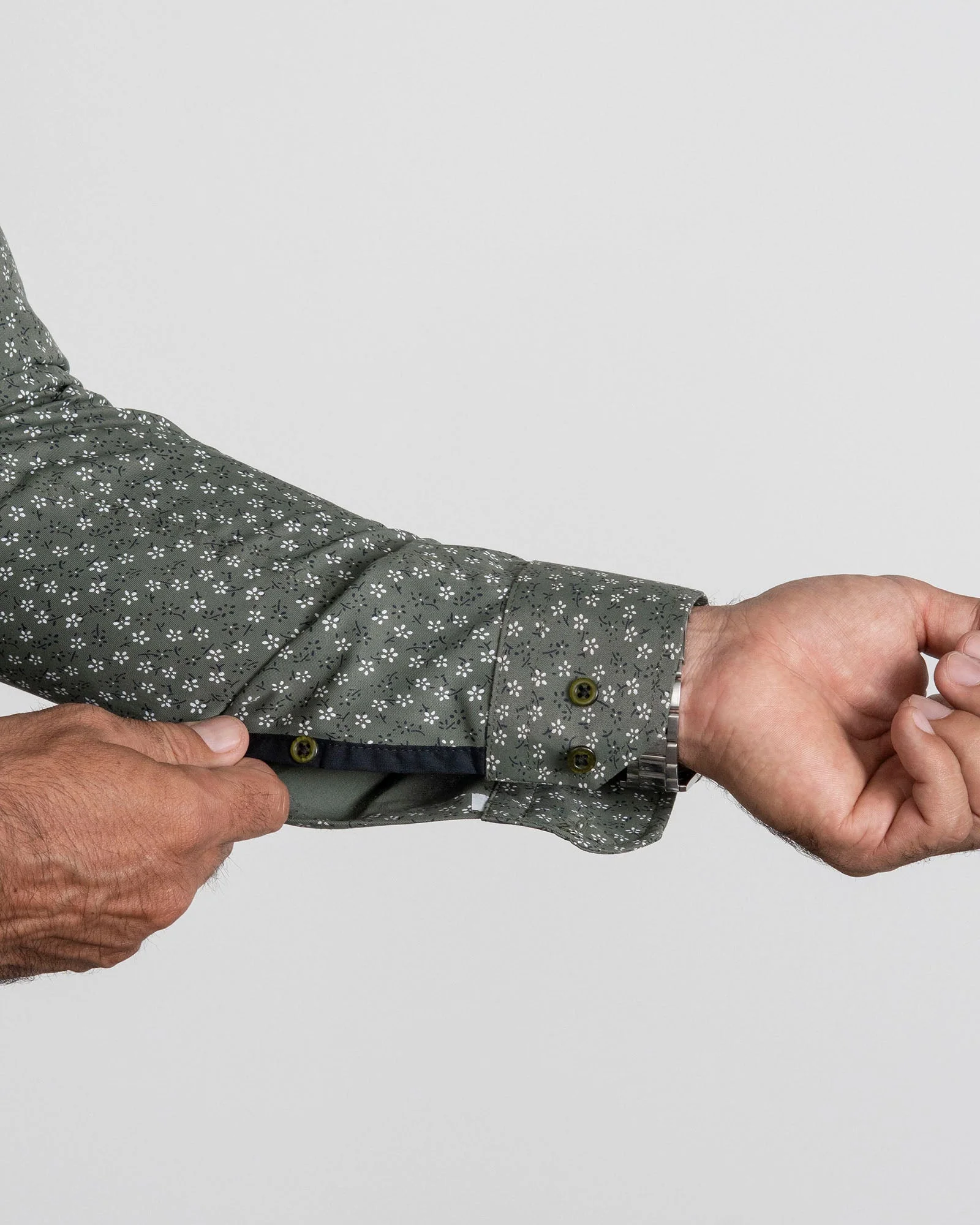 Camisa Print Flores Verde Militar - Image 6